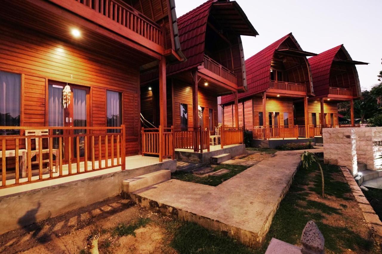 Adara Beach Huts Batununggul Extérieur photo